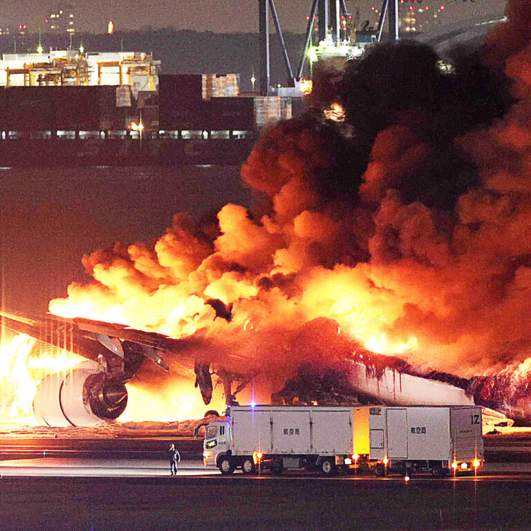 Tokyo Plane Collision Was Caused by Human Error, Investigators Find