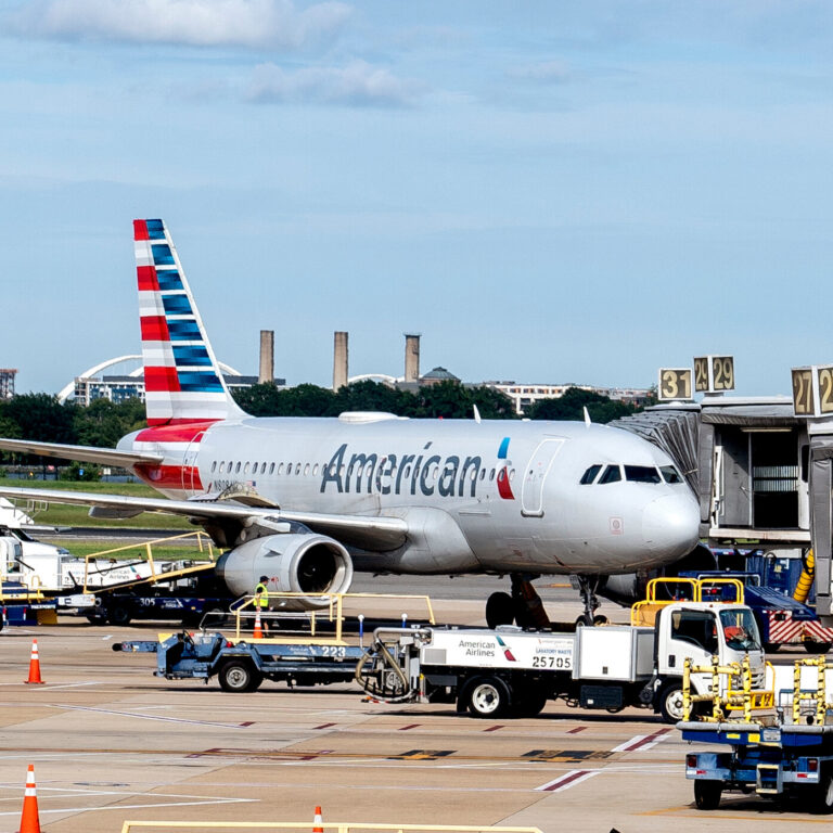 American Airlines Settles Racial Discrimination Case