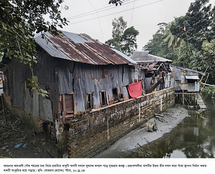 Century-old Basugi canal now on its deathbed