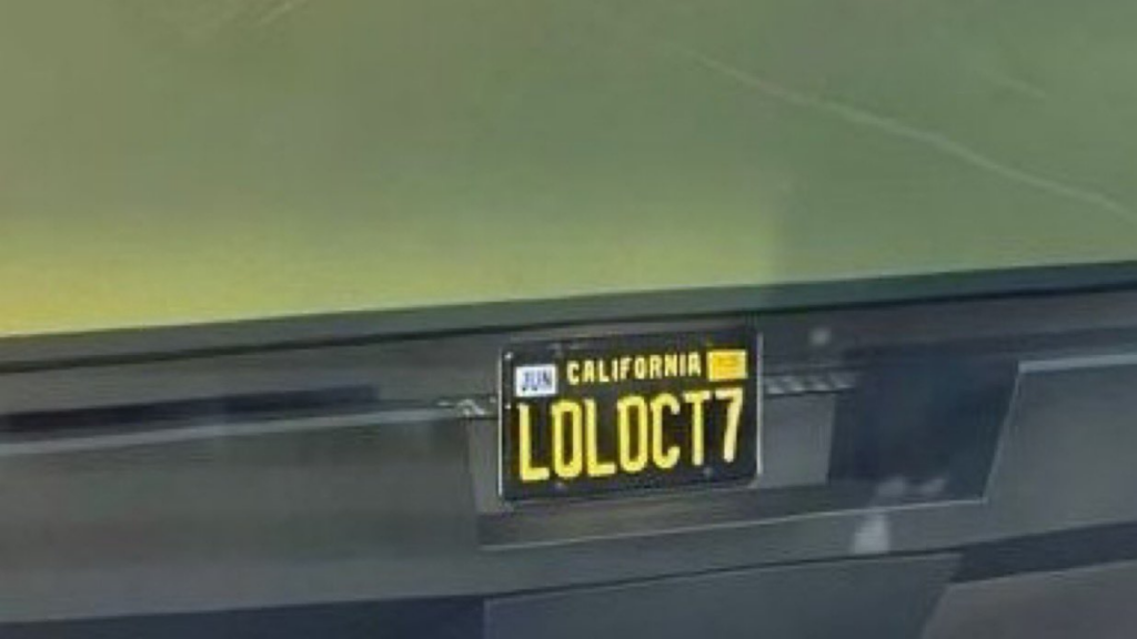 Los Angeles family clarifies 'LOLOCT7' numberplate after DMV apologizes