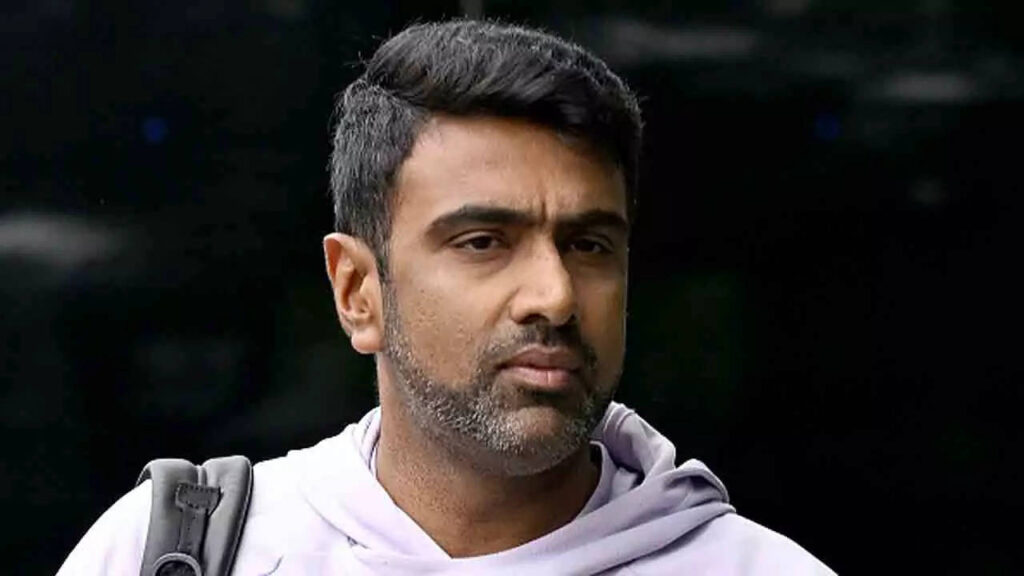 'Ashwin started as a batsman...': Murali hails India spinner