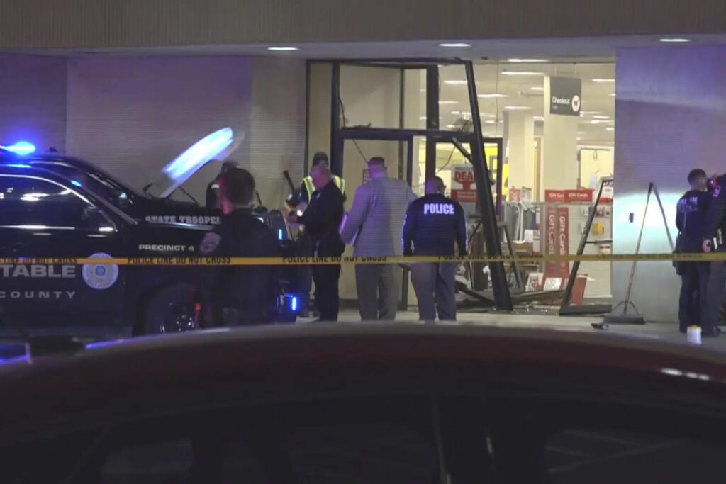 Texas mall ordeal: Police chase ends in crash, gunfire, and injuries