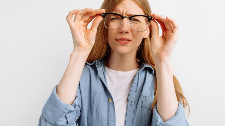 ​6 must-do tips to avoid damaging your eyes with age