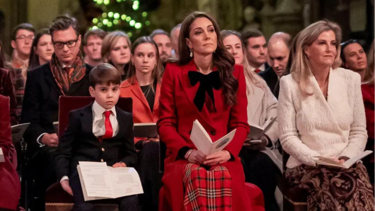 Kate Middleton hosts emotional 'Together At Christmas' service amid tough year