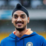 Vijay Hazare Trophy: Arshdeep, Mayank guide their sides to victory