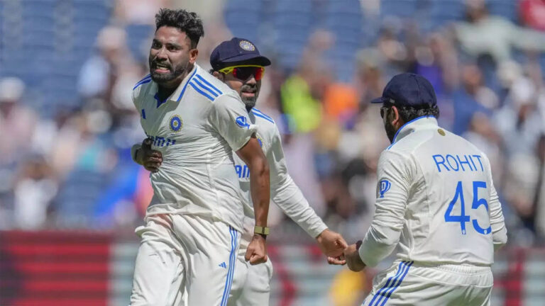 Boxing Day Test: Mohammed Siraj's perfect support act!