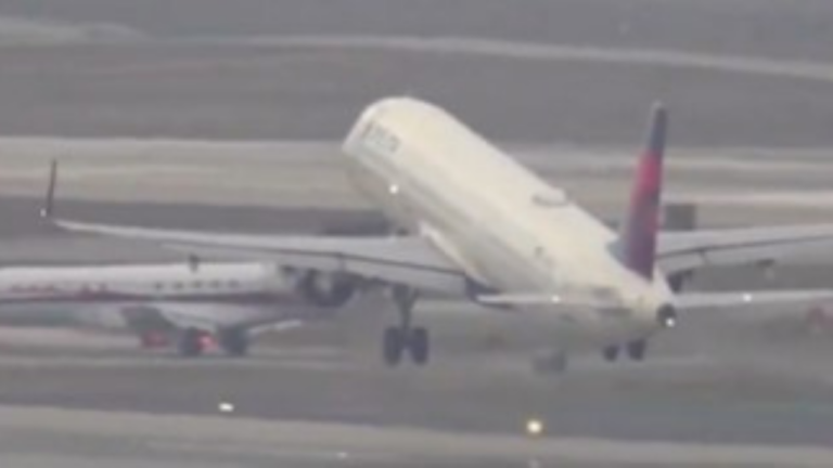 'Stop, stop, stop': Narrow escape of jet carrying basketball team as another plane takes off