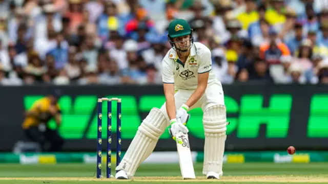 Warner urges 'experienced' Aussies to follow 'brave' Konstas' lead