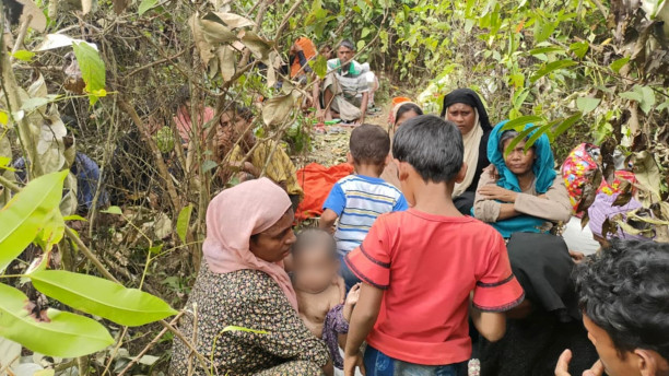 Conflict in rakhine: Hundreds of Rohingyas trying to enter Bangladesh