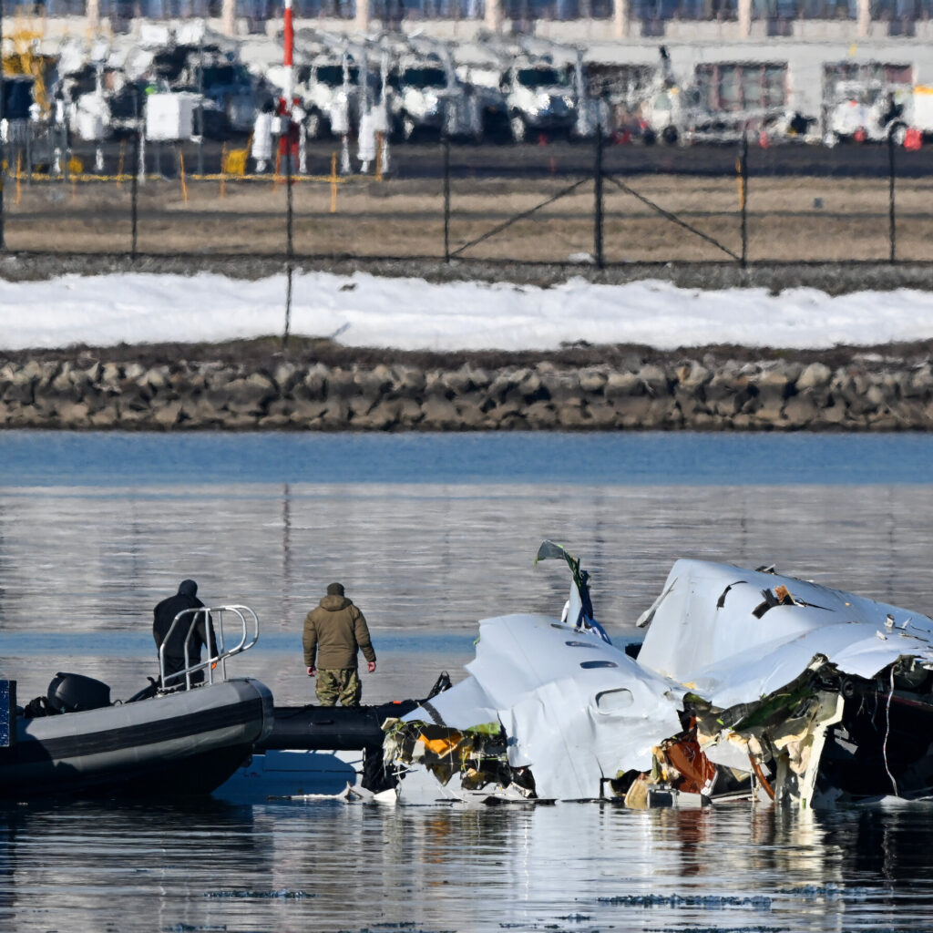 Clues From D.C. Plane Crash Suggest Multiple Failures in Aviation Safety