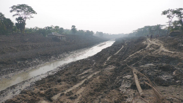 Bishkhali River: Encroachment, legal dispute delay dredging