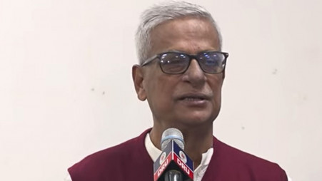 Announce polls date to uphold dignity of uprising: BNP leader to CA