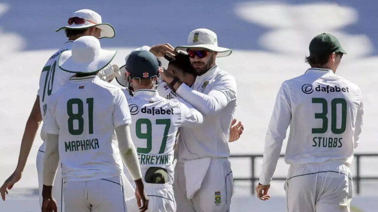 South Africa win over Pakistan in the second Test, clinch series