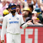 Gavaskar on Virat: Crowd responses create extra pressure on team