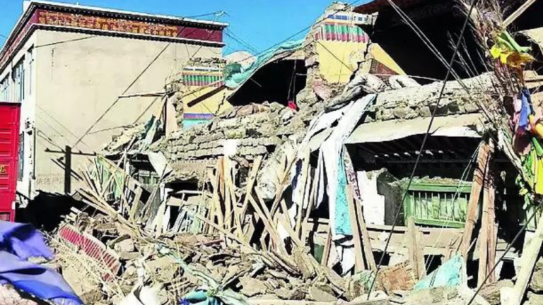 7.1 quake, 75km from Everest, kills 126 in Tibet