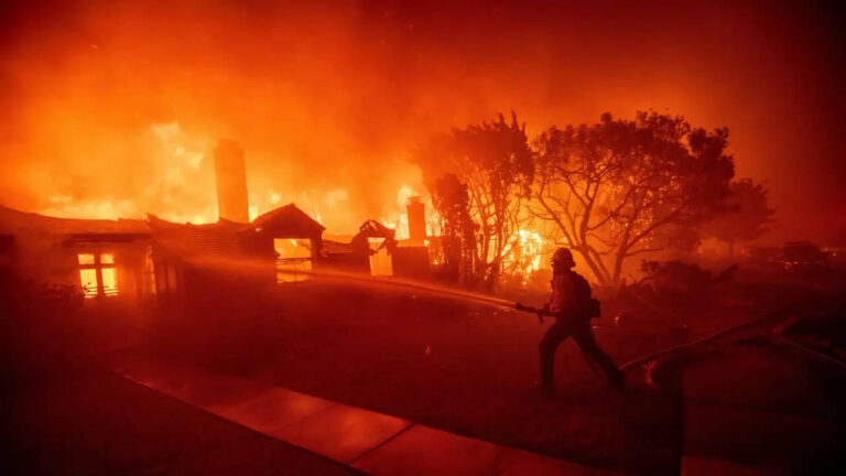 Los Angeles wildfires: What led to its spread