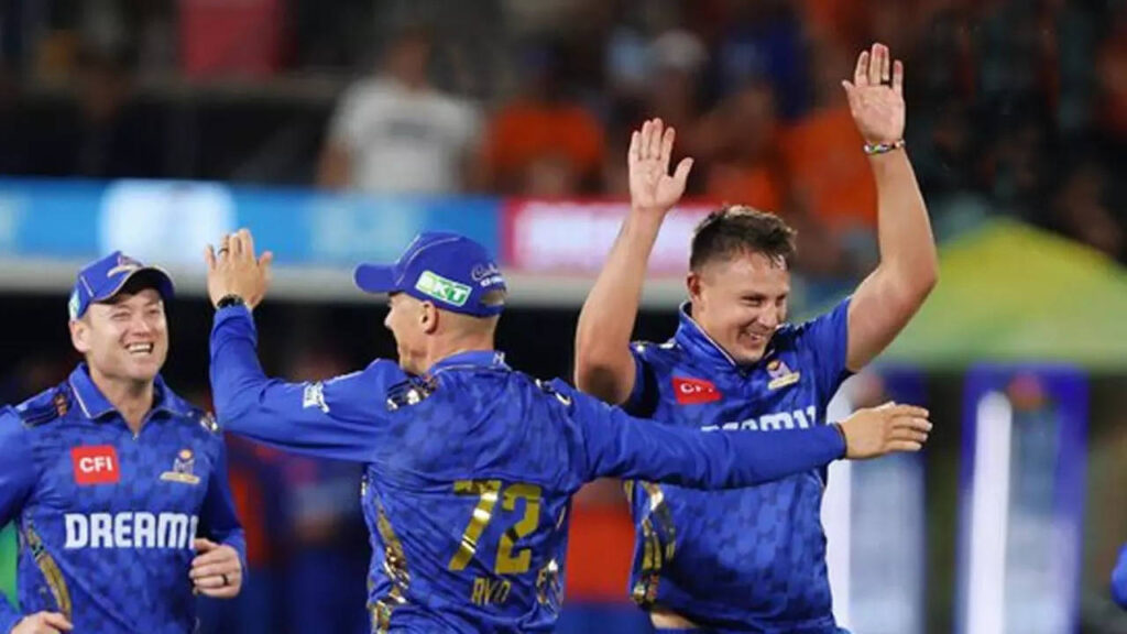 Watch: Potgieter's 3-wicket over punctures Sunrisers' chase in SA20