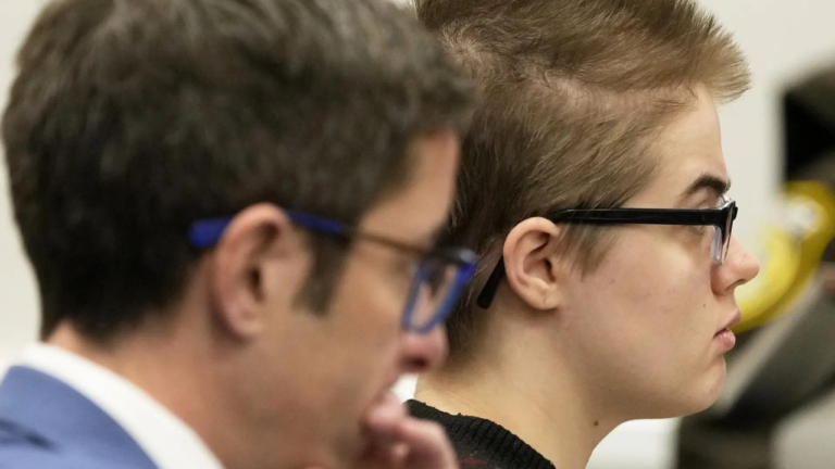 Woman who stabbed classmate to please Slender Man can be released from psychiatric hospital