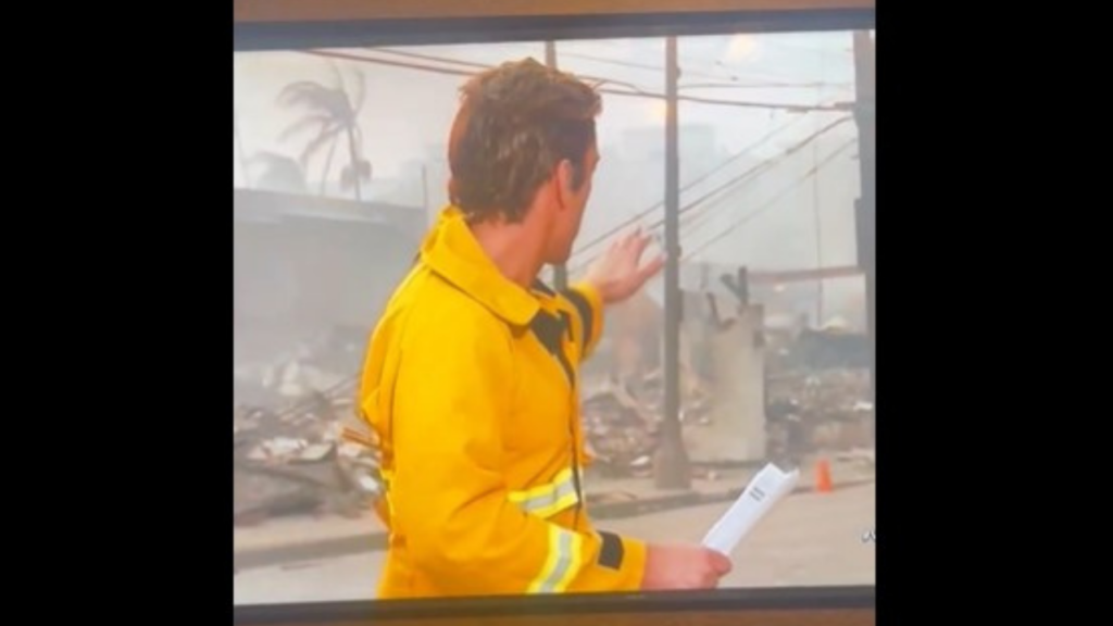 'Narcissist a**hole': ABC anchor David Muir slammed for clothespins on jacket during wildfire coverage