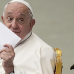 'I’m a sinner like everyone else', says Pope Francis his autobiography