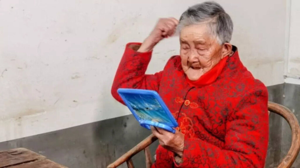 124-year-old woman shares the secret of her long life