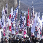 Protesters storm S Korea court after president's detention extended