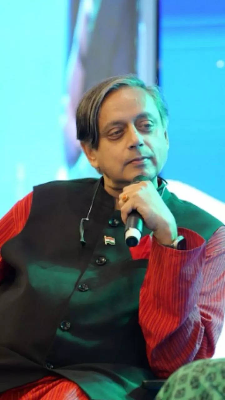 10 words to take from the vocabulary of Shashi Tharoor