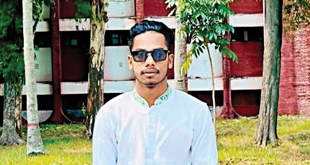 College student dies on Rajshahi University campus