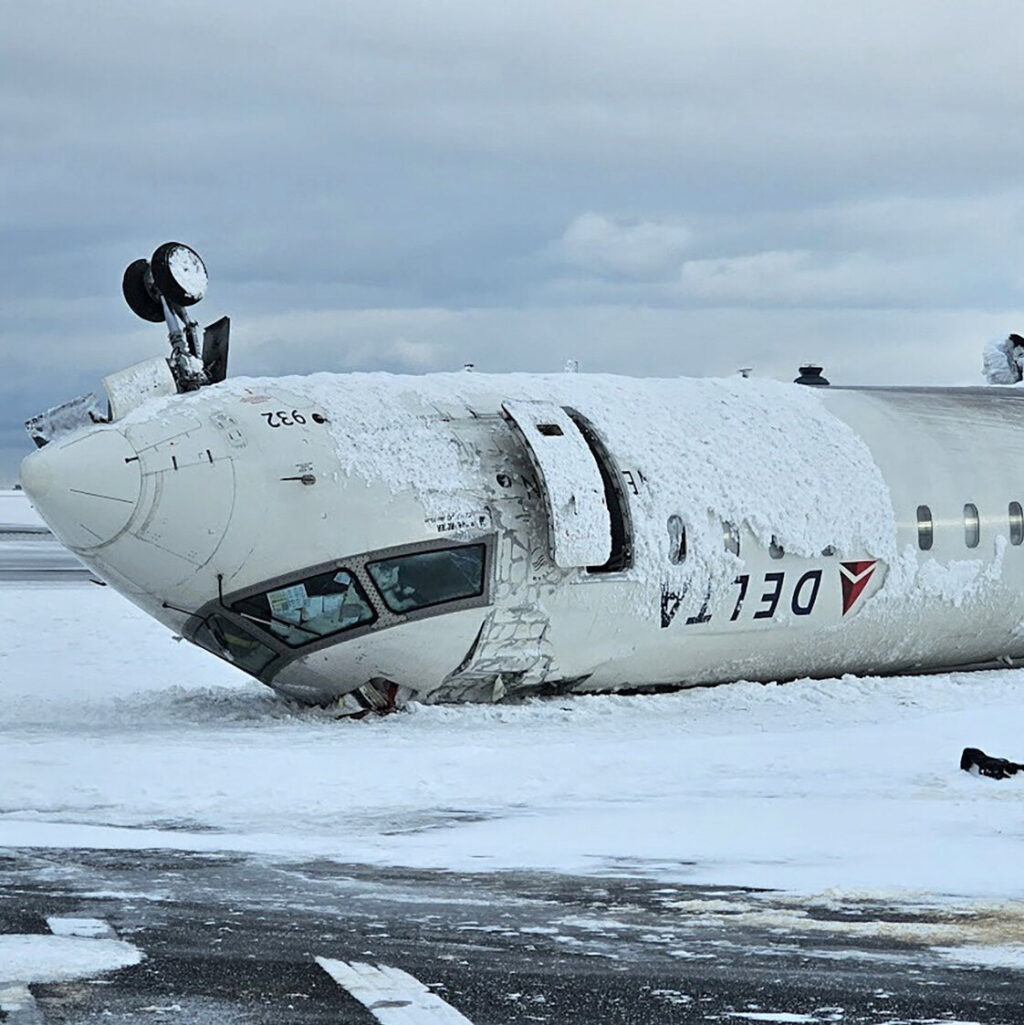 Delta Offers $30,000 to Passengers on Plane That Crashed in Toronto