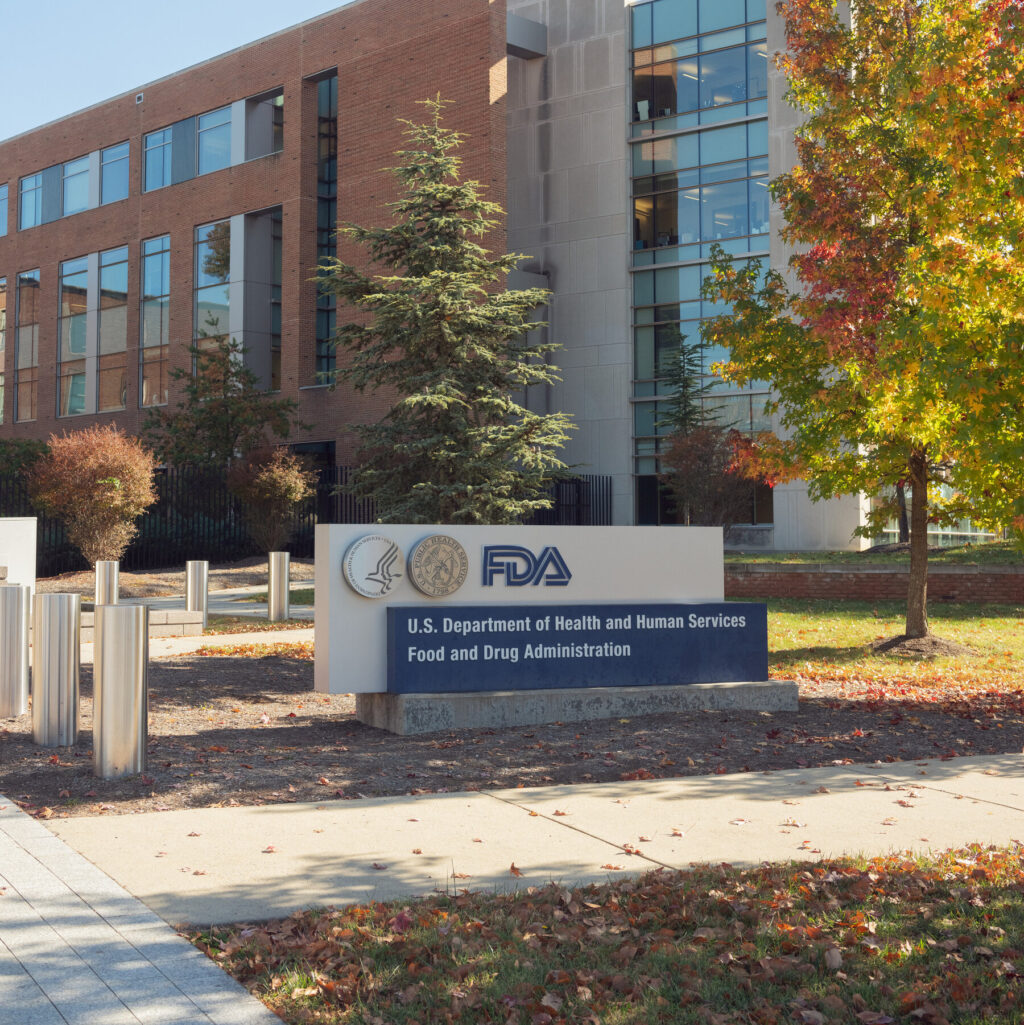 F.D.A. Reinstates Fired Medical Device, Food and Legal Staffers