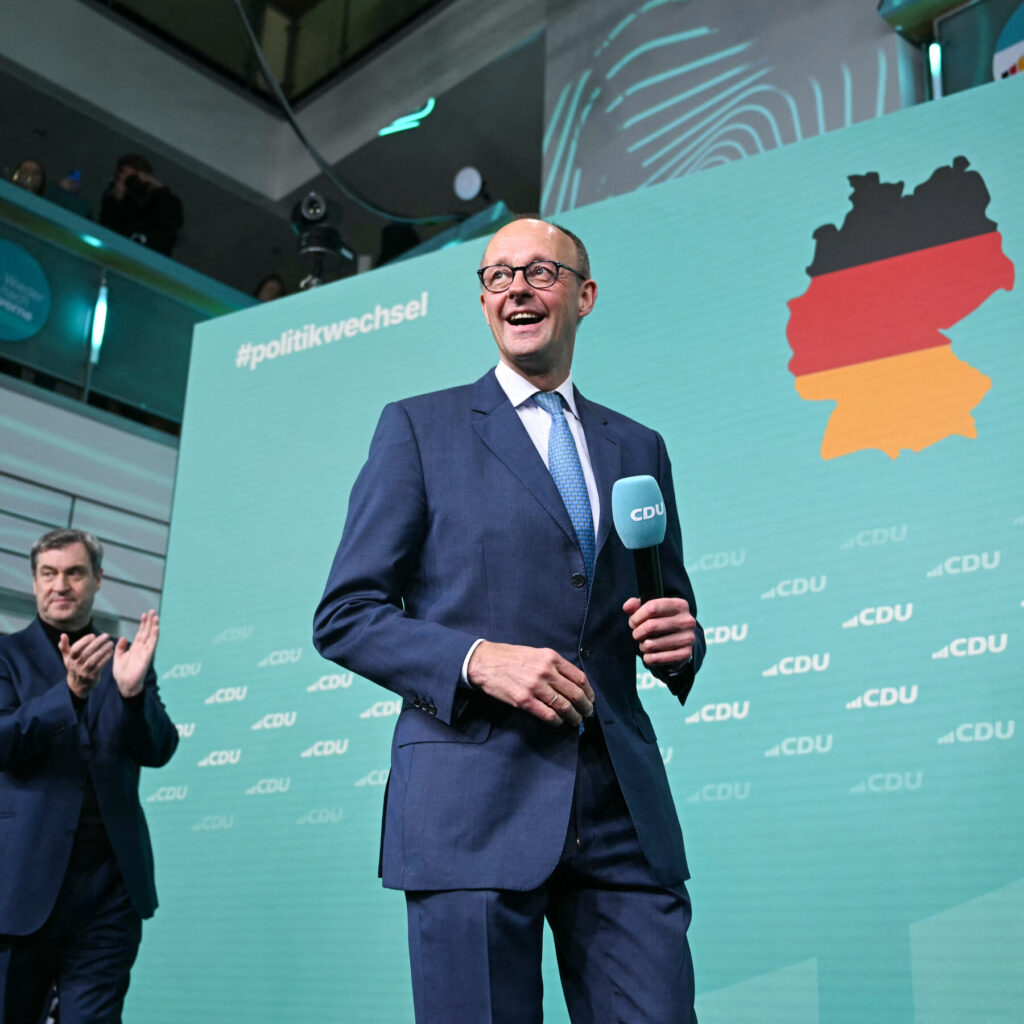 Monday Briefing: Conservatives Near Victory in Germany