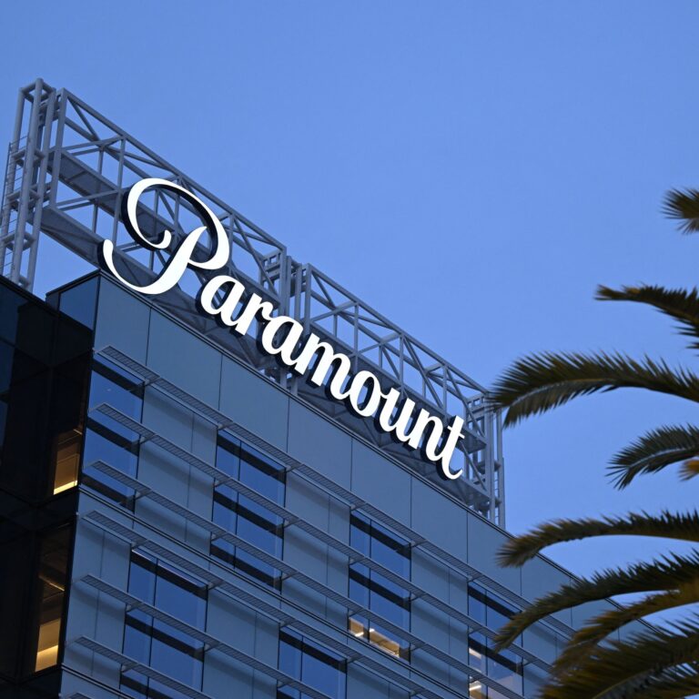 Trump and Paramount Seek Mediator for CBS News Lawsuit