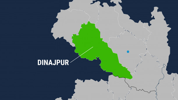 Two killed as train hits a truck at Dinajpur rail crossing