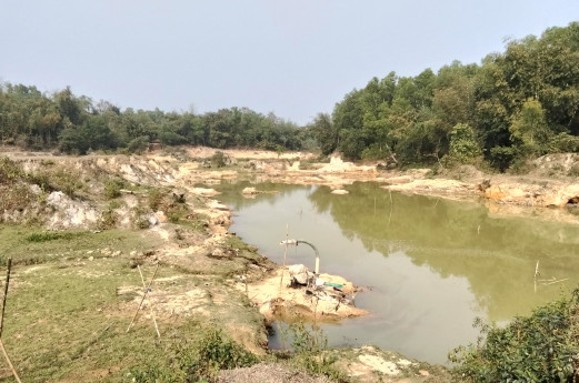 Illegal sand mining wreaking havoc