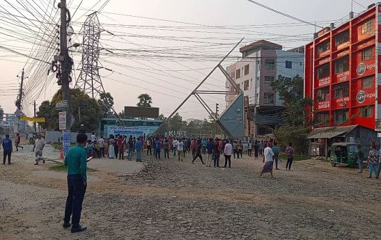 40 injured as JCD, anti-discriminatory students clash at KUET