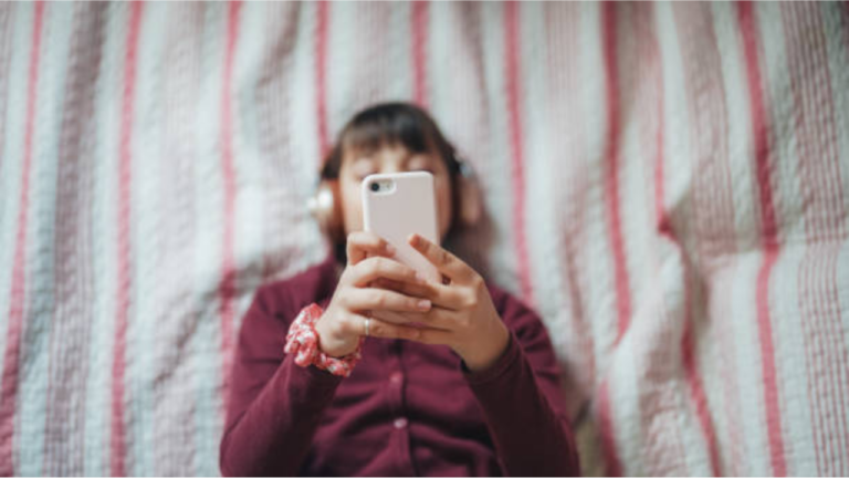 Porn app in iPhone: How parents can make iPhone safe for children