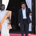 'I had to say the opposite to get the best out of Viru': Tendulkar at Rashtrapati Bhavan