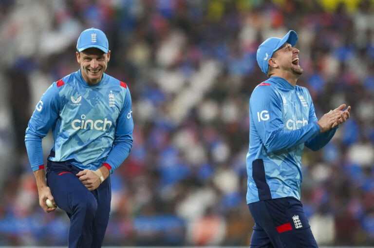 England become team with most ODI defeats after posting 300-plus