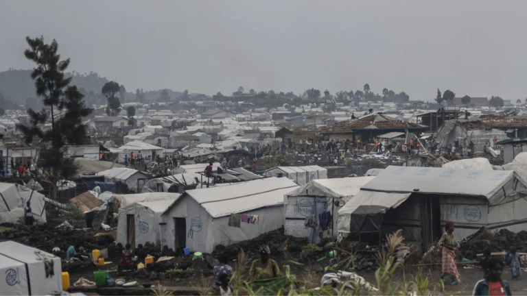 1,10,000 people are stranded in eastern Congo as rebels are accused of forced return