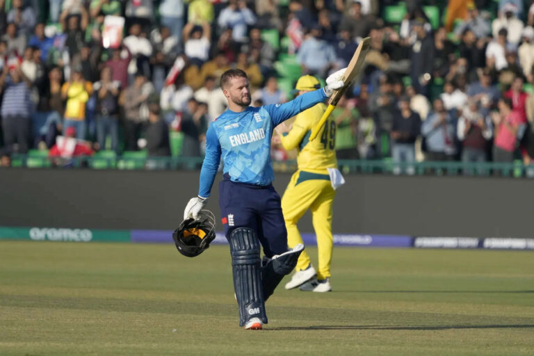 Duckett registers highest score in Champions Trophy history