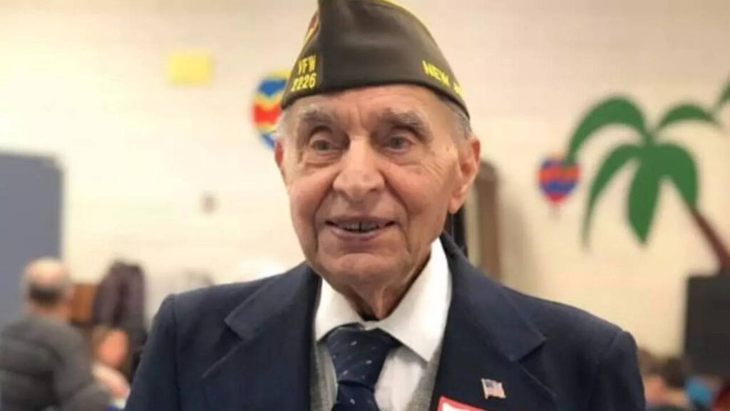 WWII veteran and oldest serving US mayor, Vito Perillo, dies at 100