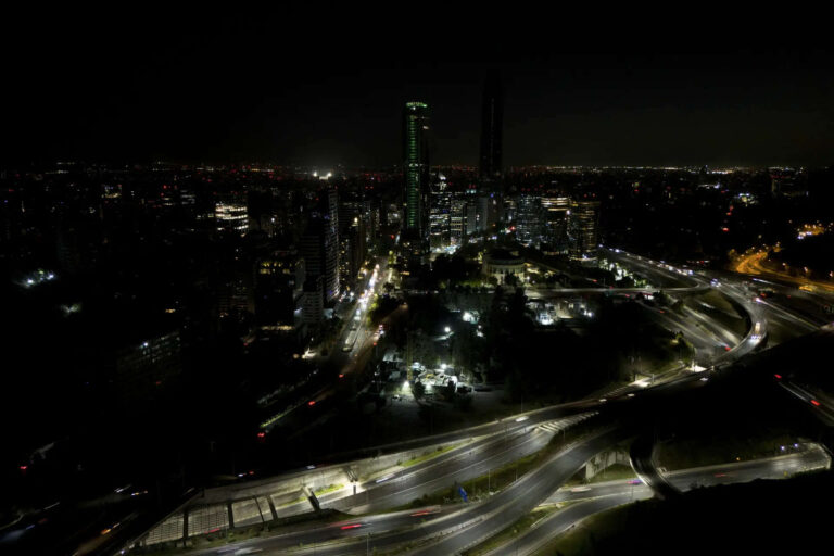 Massive power blackout pushes Chile into chaos