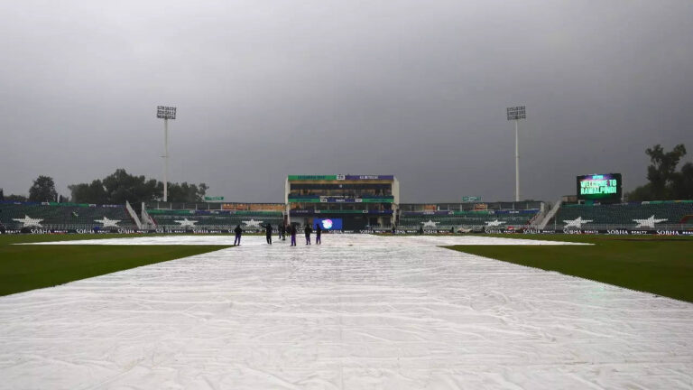 Rain plays spoilsport in Rawalpindi; Pakistan and Bangladesh exit CT winless