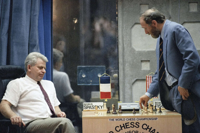 Soviet chess grandmaster Boris Spassky dies at 88