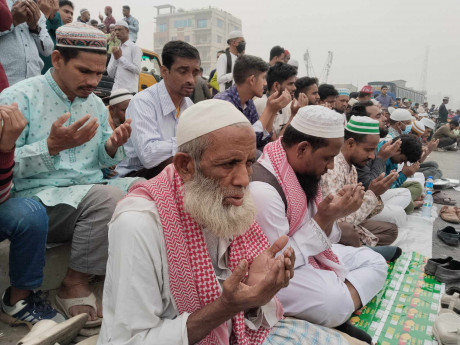 First phase of Ijtema ends with ‘Akheri Munajat’