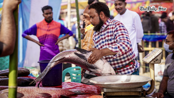 Bogura's Poradah fish fair: A blend of tradition and trade