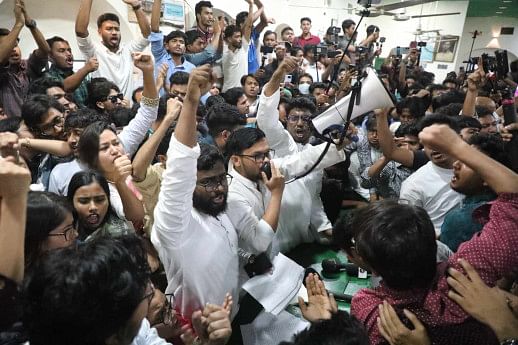 Private university students protest new committee at DU