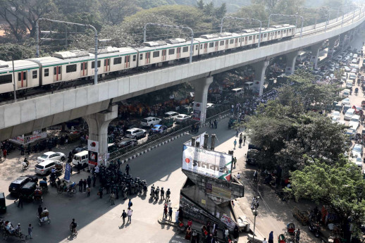 MATS students stage sit-in at Shahbagh