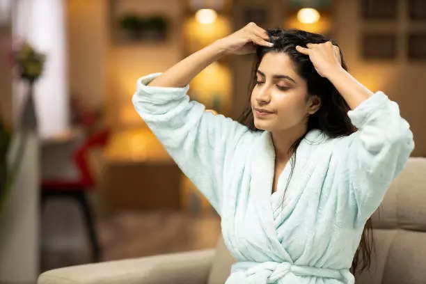 Easy head massage that can increase hair growth